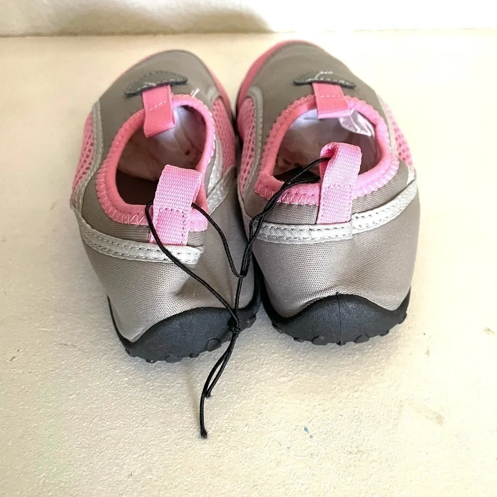 SUN & SKY pink & grey mesh water shoes size medium